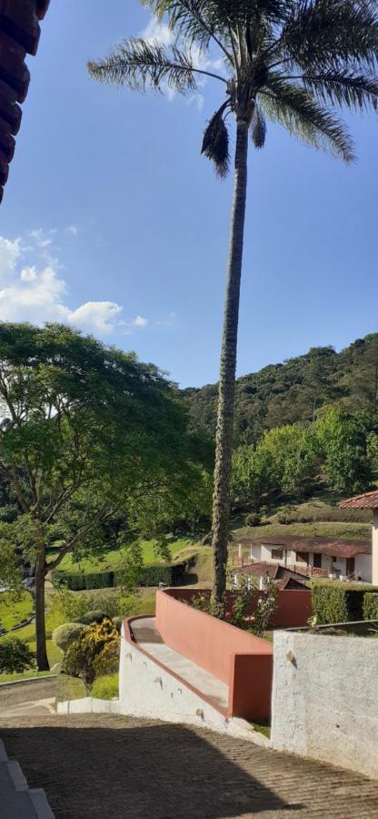 Pousada Pedacinho Do Ceu -Chale Familia クーニャ エクステリア 写真